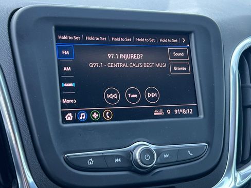 Used 2020 Chevrolet Equinox LT FWD image 25