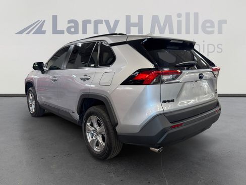 Used 2024 Toyota RAV4 XLE image 3