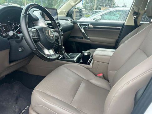 Certified 2023 Lexus GX 460 Premium w/ Accessory Package AWD/4WD image 5