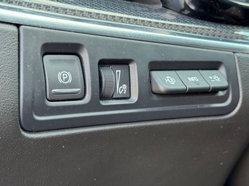 Certified 2023 Cadillac XT5 Sportv w/ Technology Package image 23