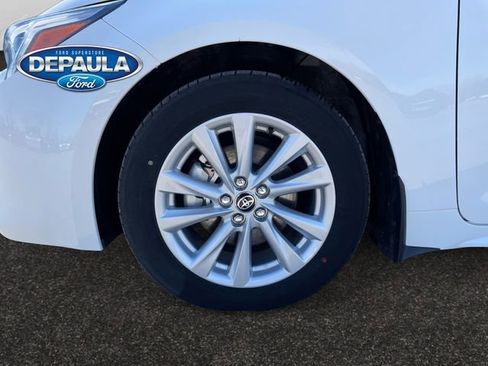 Used 2024 Toyota Corolla SE image 18