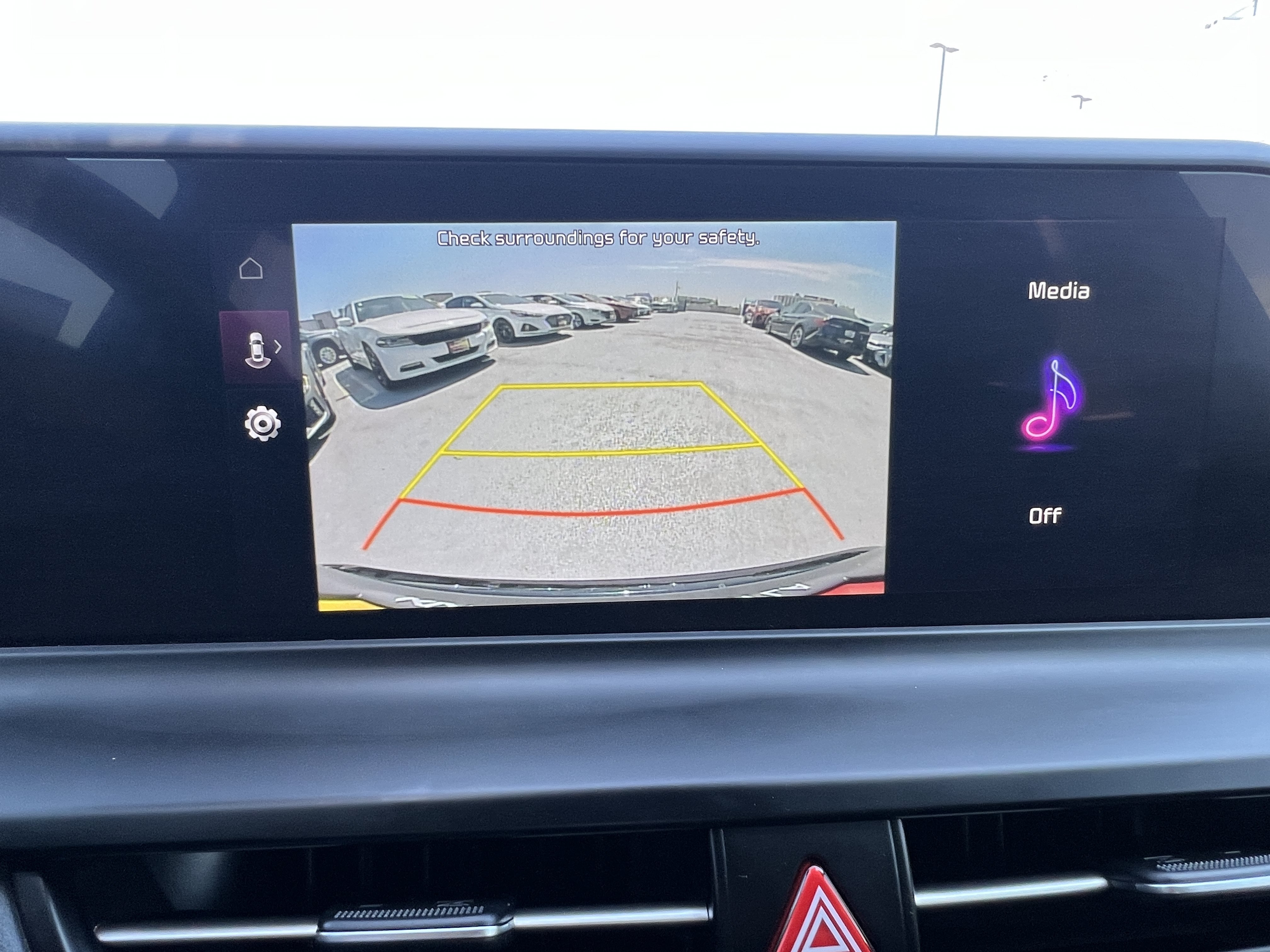 Certified 2024 Kia Seltos EX FWD image 32