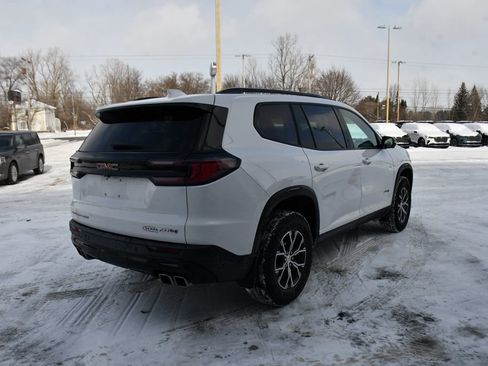 Used 2024 GMC Acadia AT4 w/ Luxury Package image 6