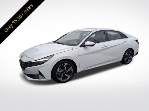 Certified 2023 Hyundai Elantra Limited w/ Cargo Package FWD image 2