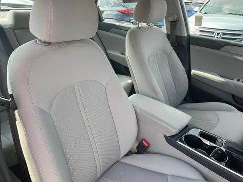 Used 2018 Hyundai Sonata SE FWD image 10