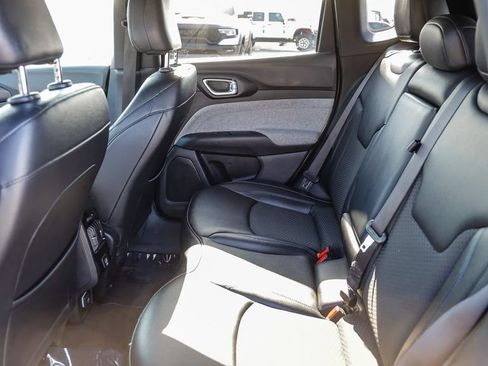 Used 2024 Jeep Compass Latitude AWD/4WD image 22