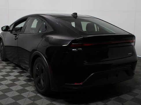 Used 2024 Toyota Prius LE image 5