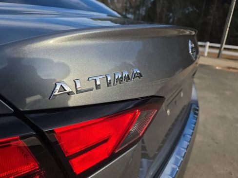 Used 2020 Nissan Altima 2.5 SR image 10