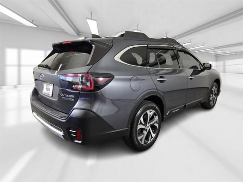 Certified 2022 Subaru Outback Touring XT w/ Popular Package #2 image 7