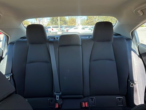 Used 2022 Toyota Corolla LE image 23