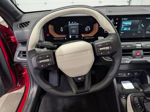 Used 2026 Kia K4 EX w/ GT-Line Sunroof Package FWD image 17