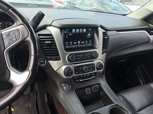 Used 2019 GMC Yukon SLT AWD/4WD image 11