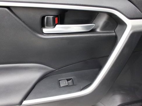 Used 2023 Toyota RAV4 XLE w/ Convenience Package image 37