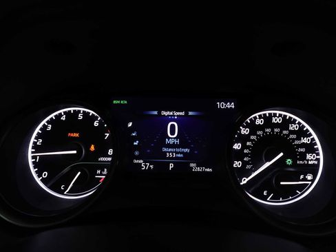 Used 2023 Toyota Camry SE w/ Cold Weather Package AWD/4WD image 19
