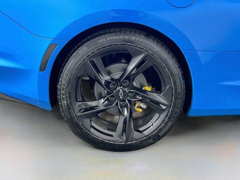 Used 2023 Chevrolet Camaro LT w/ RS Package RWD image 30