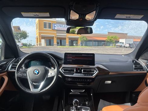 Used 2022 BMW X3 xDrive30i AWD/4WD image 12