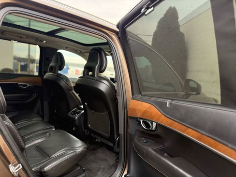 Used 2016 Volvo XC90 T6 Inscription w/ Vision Package image 24