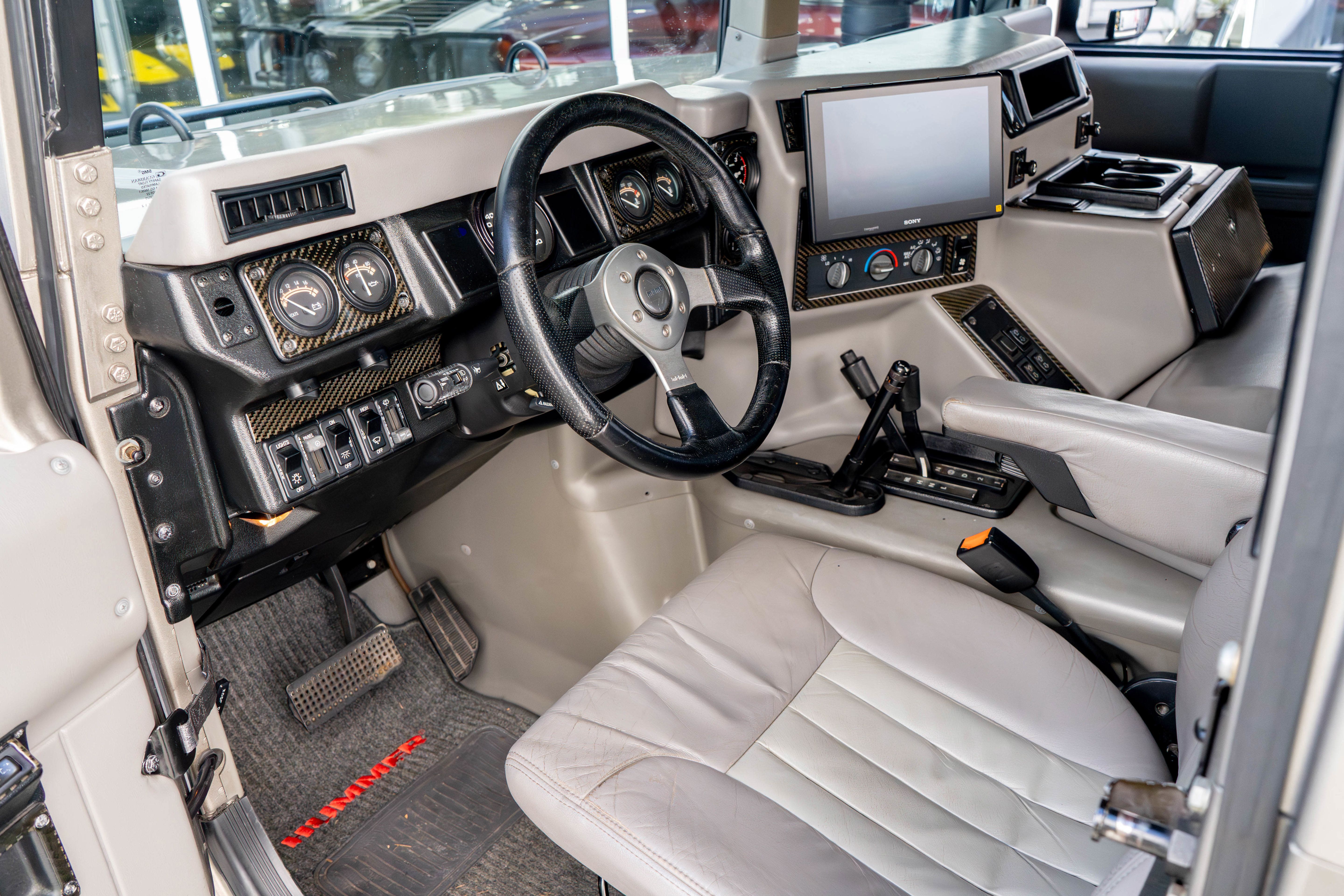 Used 2000 HUMMER H1 4-Door Open Top AWD/4WD image 9