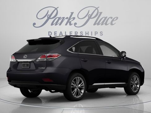 Used 2013 Lexus RX 350 FWD w/ Navigation Pkg image 3