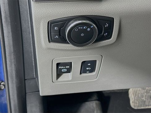 Used 2018 Ford F150 XLT w/ Equipment Group 302A Luxury image 10