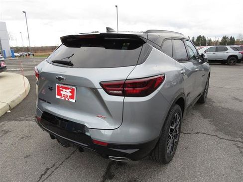 New 2025 Chevrolet Blazer RS w/ Enhanced Convenience Package image 6
