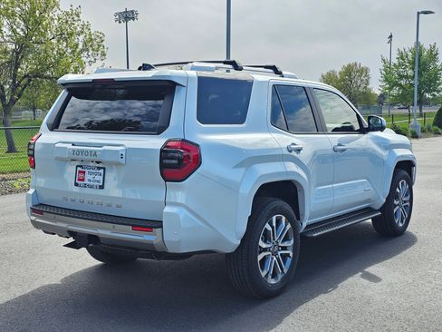 New 2026 Toyota 4Runner Limited AWD/4WD image 5
