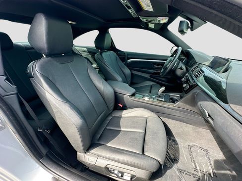 Used 2019 BMW 430i Coupe w/ Convenience Package RWD image 30