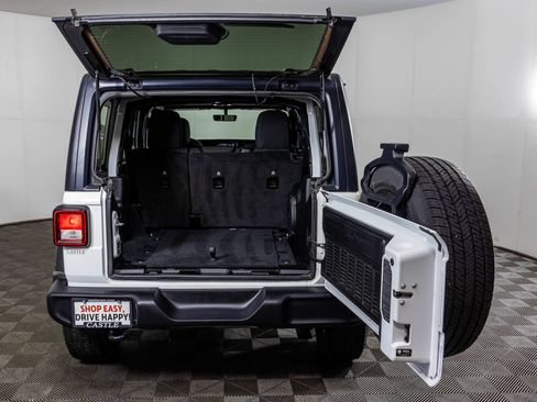 Used 2022 Jeep Wrangler Unlimited Sport AWD/4WD image 45