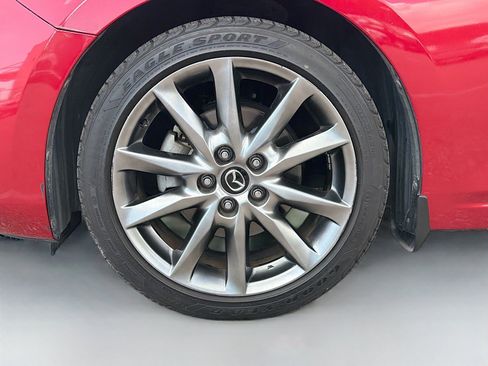 Used 2018 MAZDA MAZDA3 Grand Touring w/ Premium Equipment Package image 40