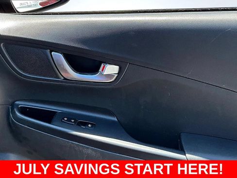 Used 2023 Hyundai Kona SEL FWD image 35