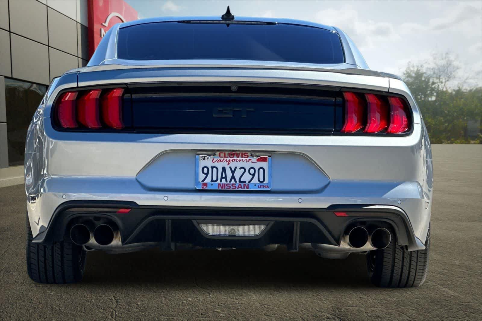Used 2022 Ford Mustang GT Premium RWD image 8
