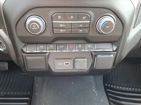 New 2026 Chevrolet Silverado 1500 Custom RWD image 21