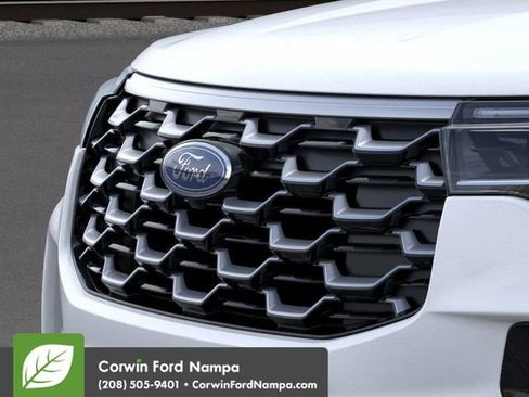 New 2026 Ford Explorer Platinum image 17
