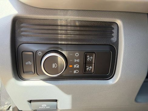 Used 2026 Ford F250 XL w/ STX Appearance Package AWD/4WD image 23