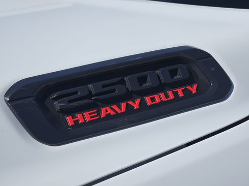 New 2026 RAM 2500 Tradesman AWD/4WD image 7