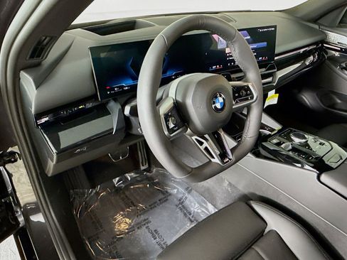 New 2026 BMW 530i w/ M Sport Package image 9