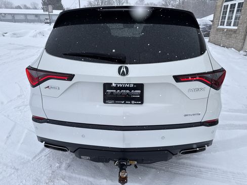 Used 2023 Acura MDX A-Spec image 7