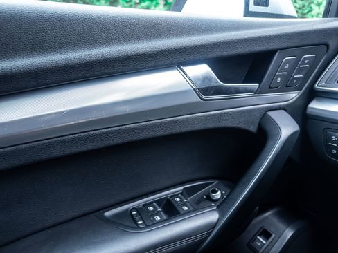 Used 2019 Audi Q5 2.0T Premium Plus w/ Premium Plus Package image 23