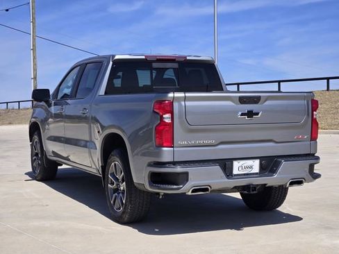 Used 2025 Chevrolet Silverado 1500 RST image 6