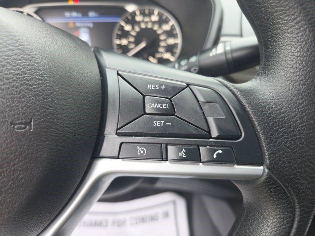 Used 2025 Nissan Altima 2.5 SV FWD image 18