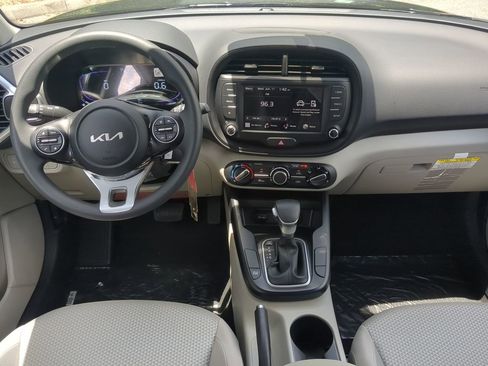 New 2025 Kia Soul LX image 11