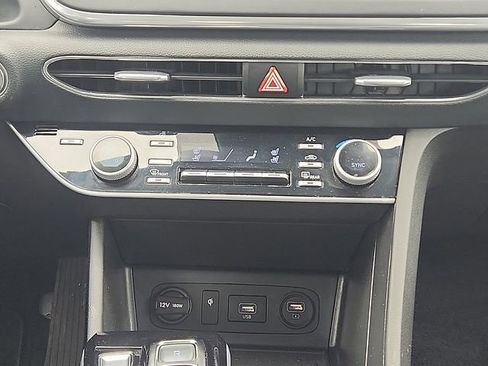 Certified 2023 Hyundai Sonata Limited FWD image 17