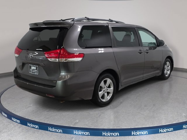 Used 2014 Toyota Sienna LE FWD image 6