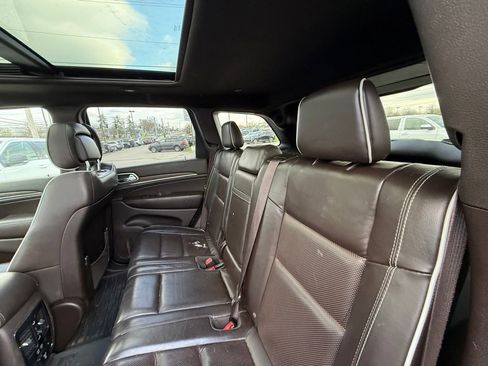 Used 2018 Jeep Grand Cherokee Overland image 25