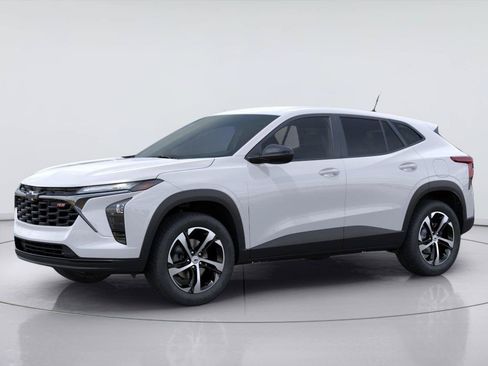 New 2026 Chevrolet Trax RS w/ Driver Confidence Package FWD image 2