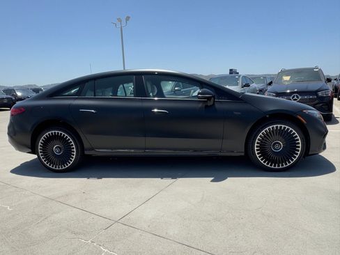 New 2025 Mercedes-Benz EQS AMG 4MATIC image 12