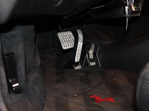 Used 1998 Ferrari F355 Berlinetta image 98