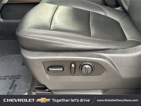 Used 2021 Chevrolet Silverado 1500 LT Trail Boss w/ Convenience Package II image 30