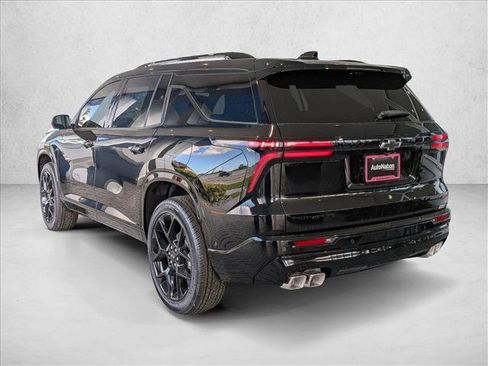 New 2026 Chevrolet Traverse RS image 8