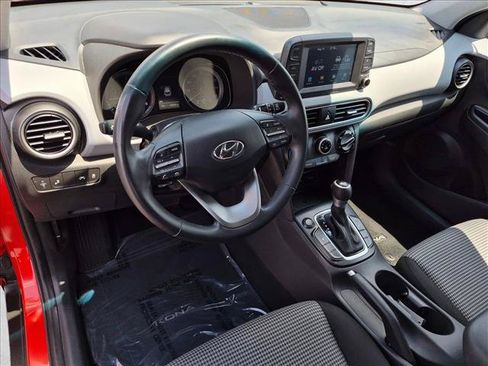 Used 2020 Hyundai Kona SEL Plus FWD image 12